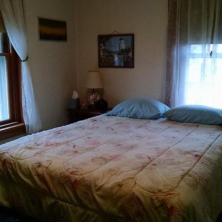 Fish & Loaves Bed And Breakfast Numidia 외부 사진